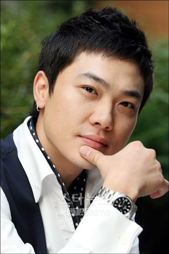 NRG출신 가수 이성진, 사기혐의로 피소