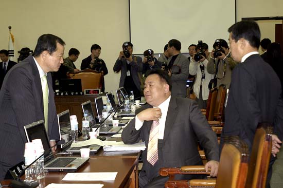 24일 국회 교과위 특별상임위원회.